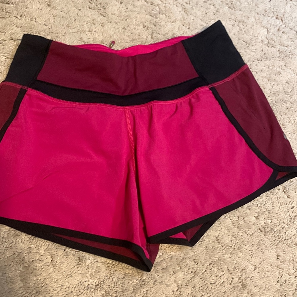 Lululemon runtimes shorts size 2